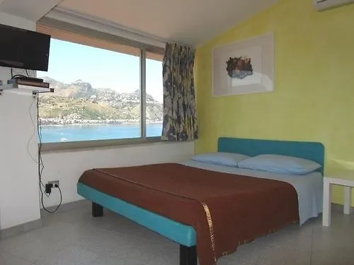 Hotel Come In Sicily - Naxos Bay Giardini Naxos